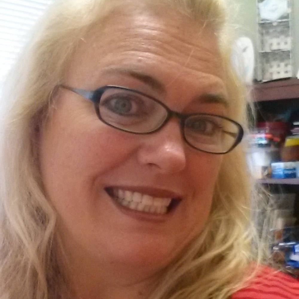 Meet your Posher, Dana